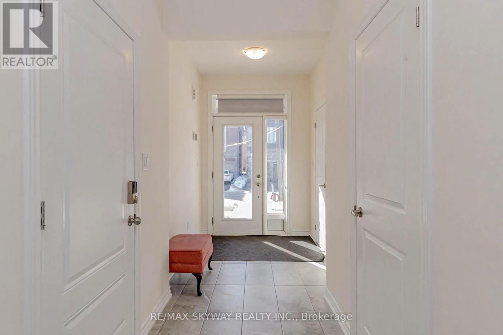 Property at 29 THORNVALLEY TERRACE W image 3
