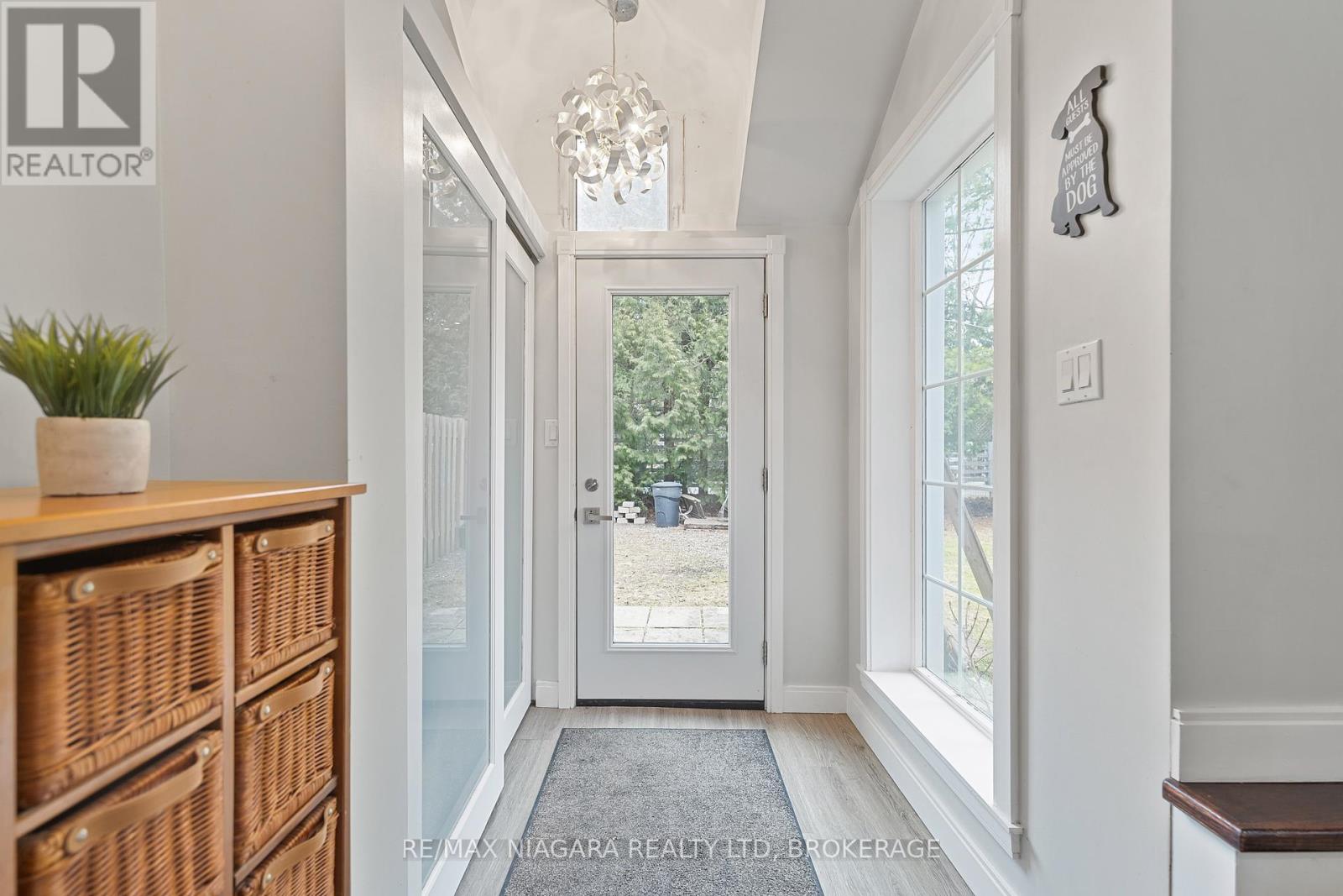 Property at 772 CANBORO ROAD image 2
