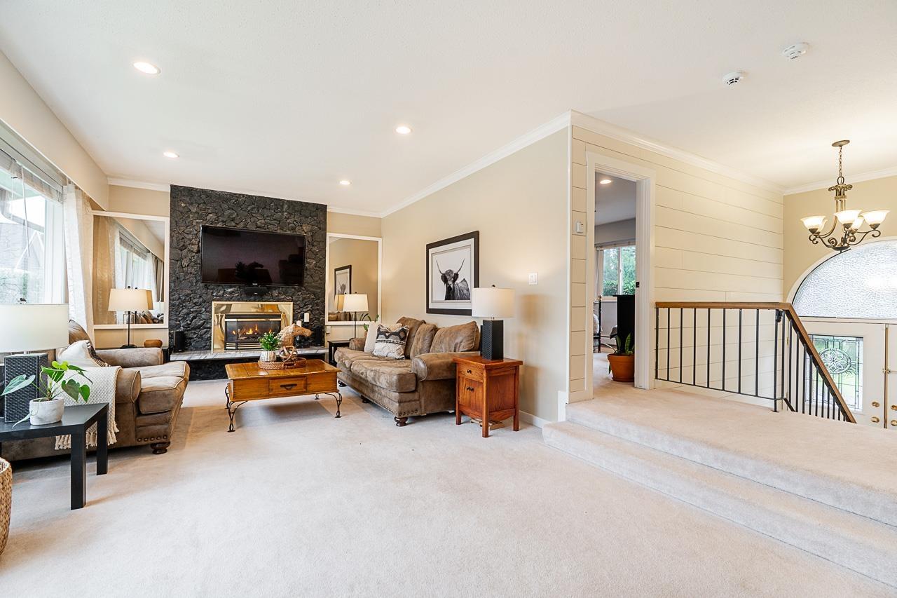 Property at 24457 56 AVENUE image 5