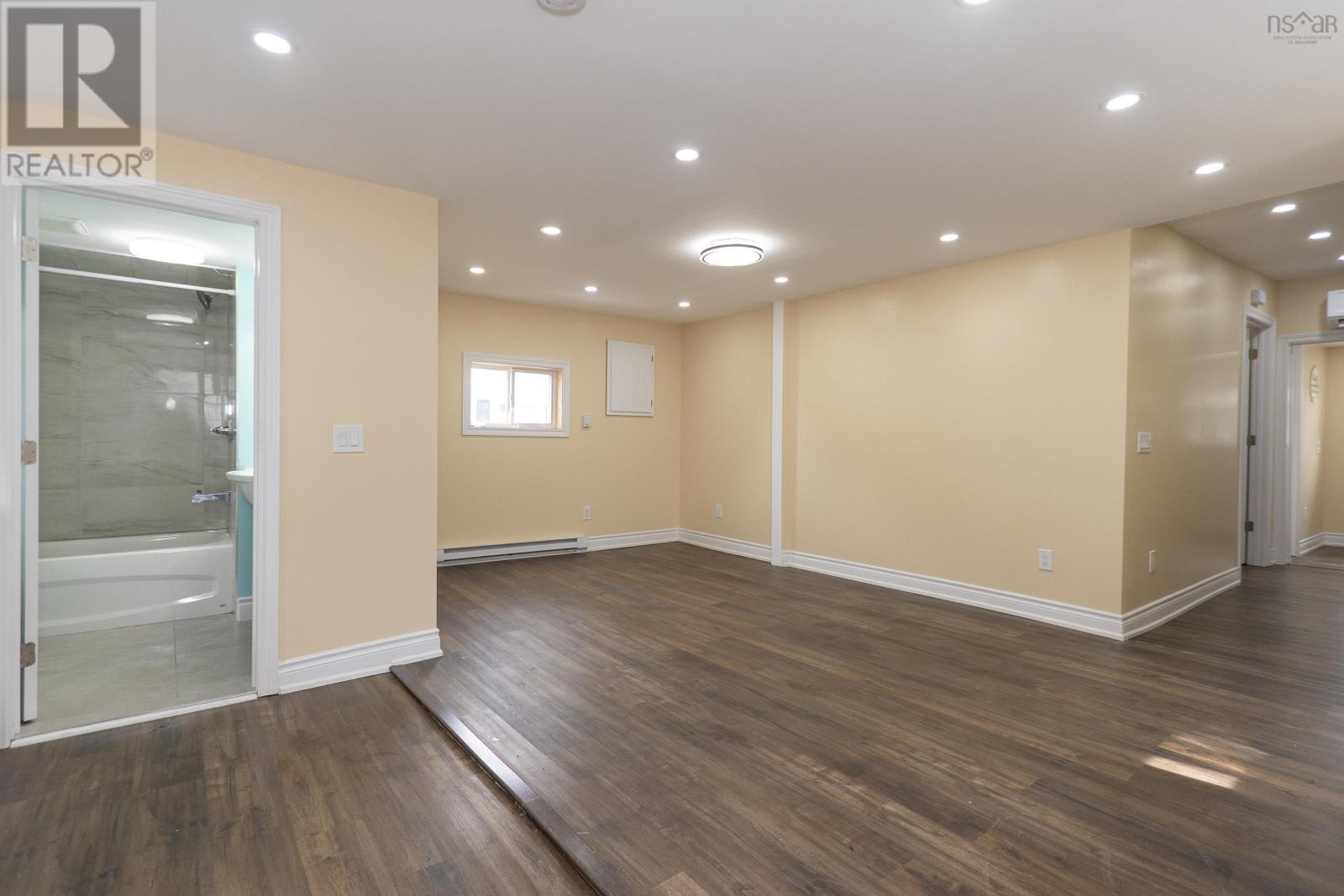 151 Herrett Road, Springhill, Nova Scotia  B0M 1X0 - Photo 6 - 202506308