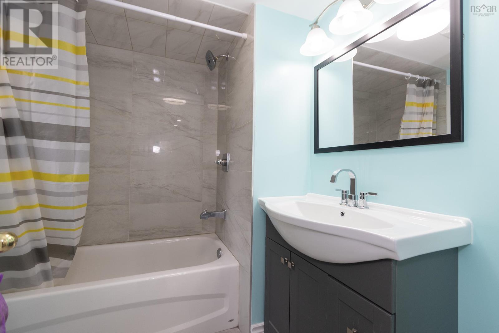 151 Herrett Road, Springhill, Nova Scotia  B0M 1X0 - Photo 9 - 202506308