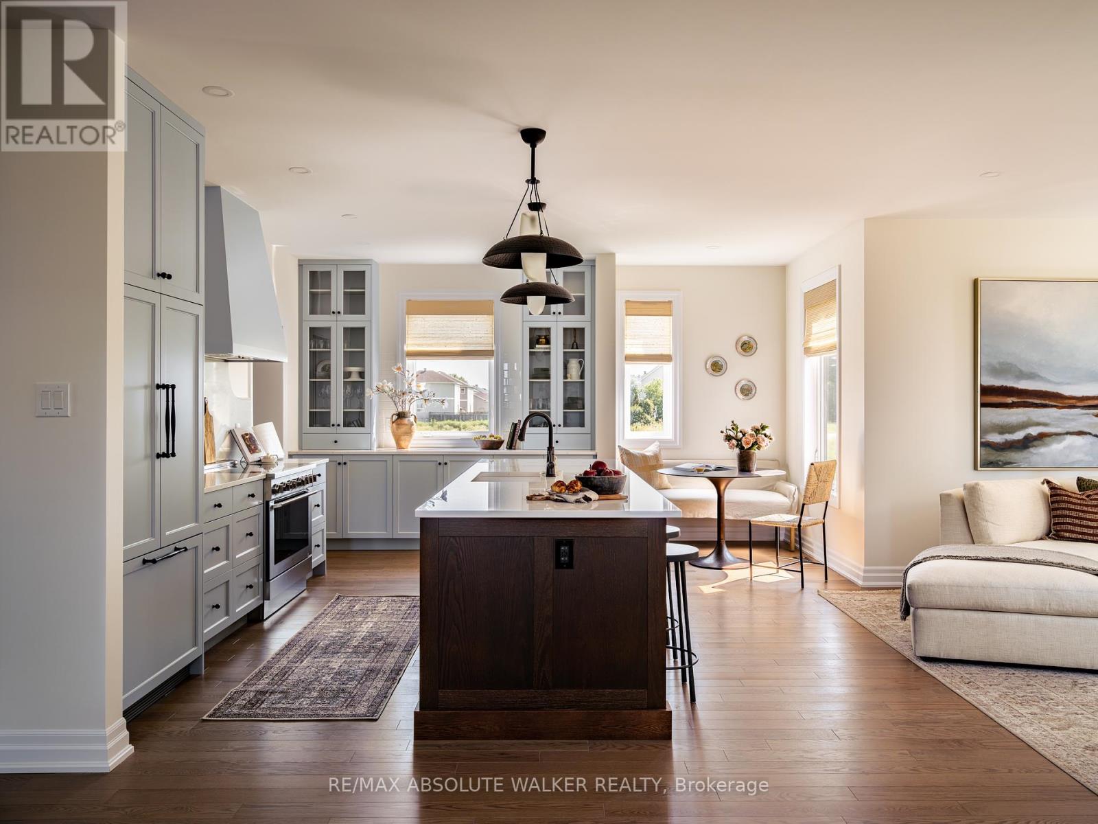 Property at 257 LABELLE STREET image 3