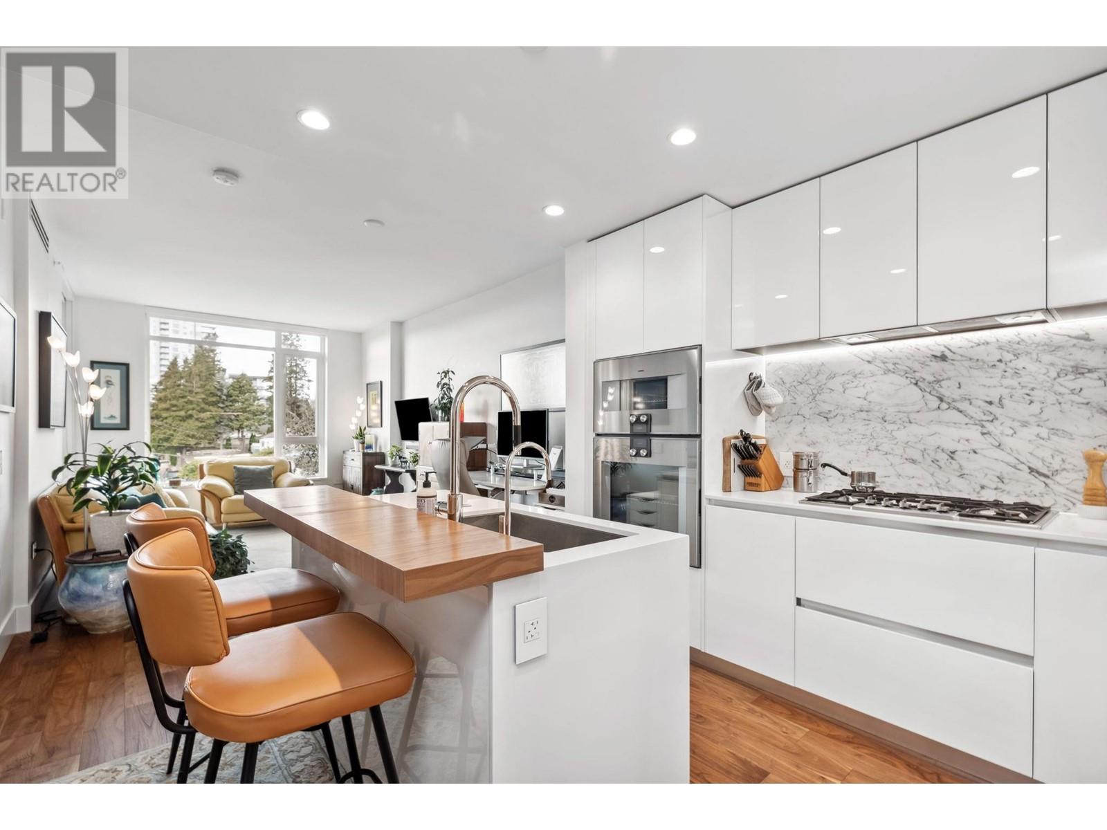 405 389 W 59th Avenue, Vancouver, British Columbia  V5X 0J4 - Photo 1 - R2983497