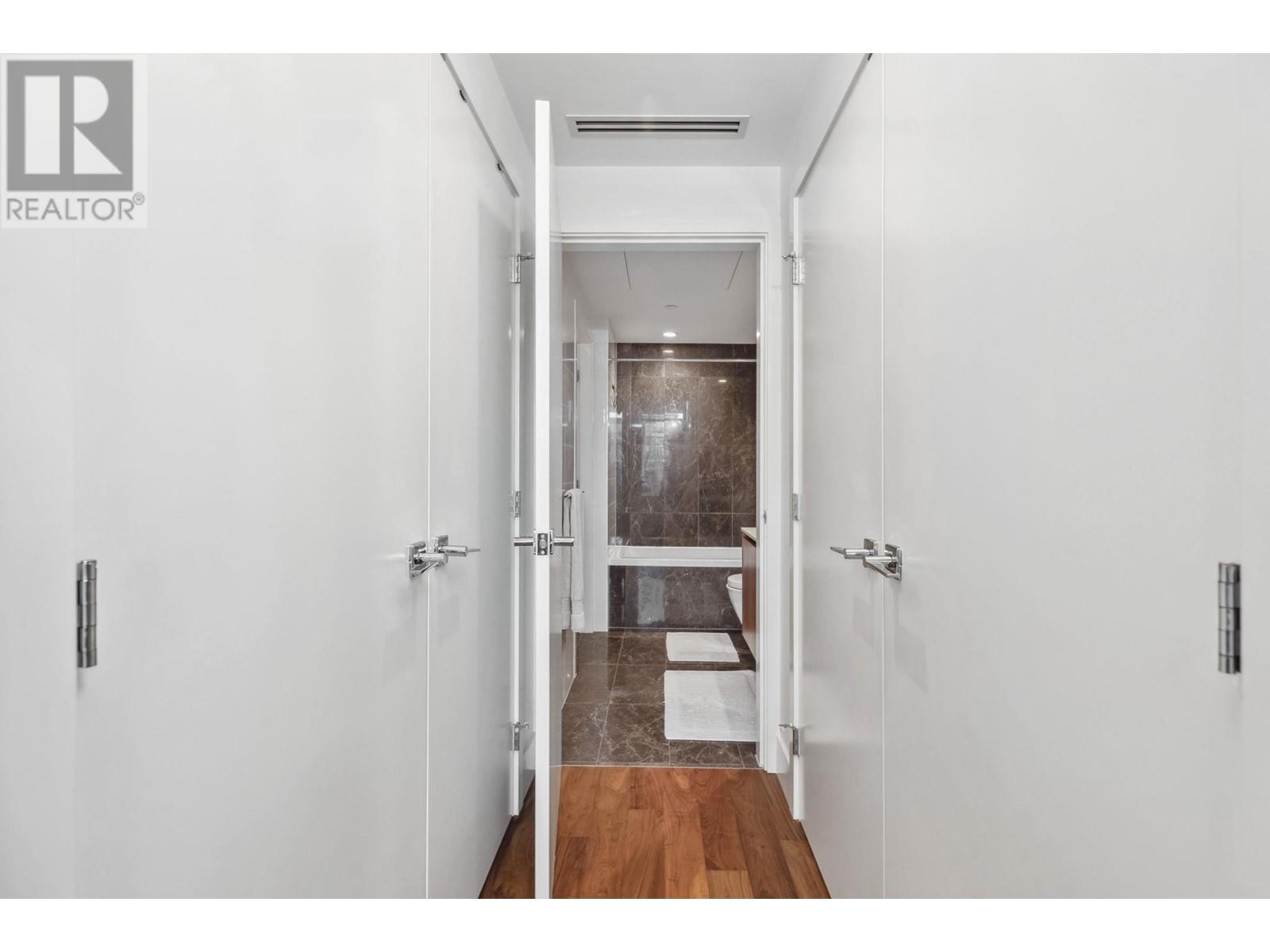 405 389 W 59th Avenue, Vancouver, British Columbia  V5X 0J4 - Photo 14 - R2983497