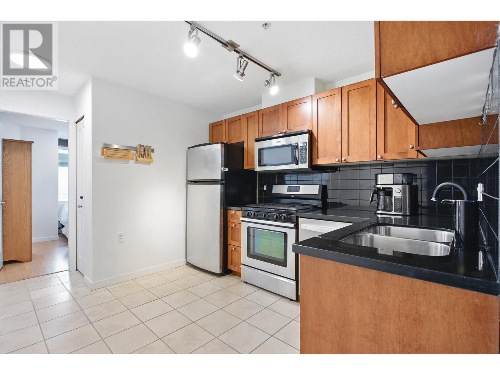 308 2636 E Hastings Street, Vancouver, British Columbia  V5K 1Z6 - Photo 9 - R2983567