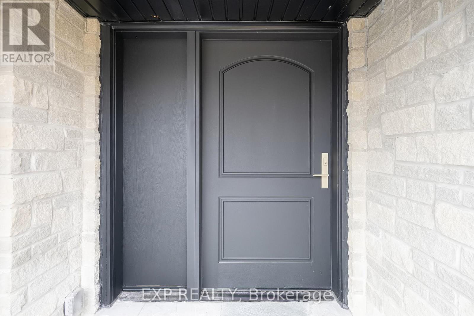 Property at 385 EASY STREET image 3