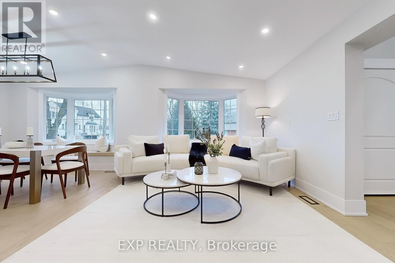 Property at 385 EASY STREET image 5