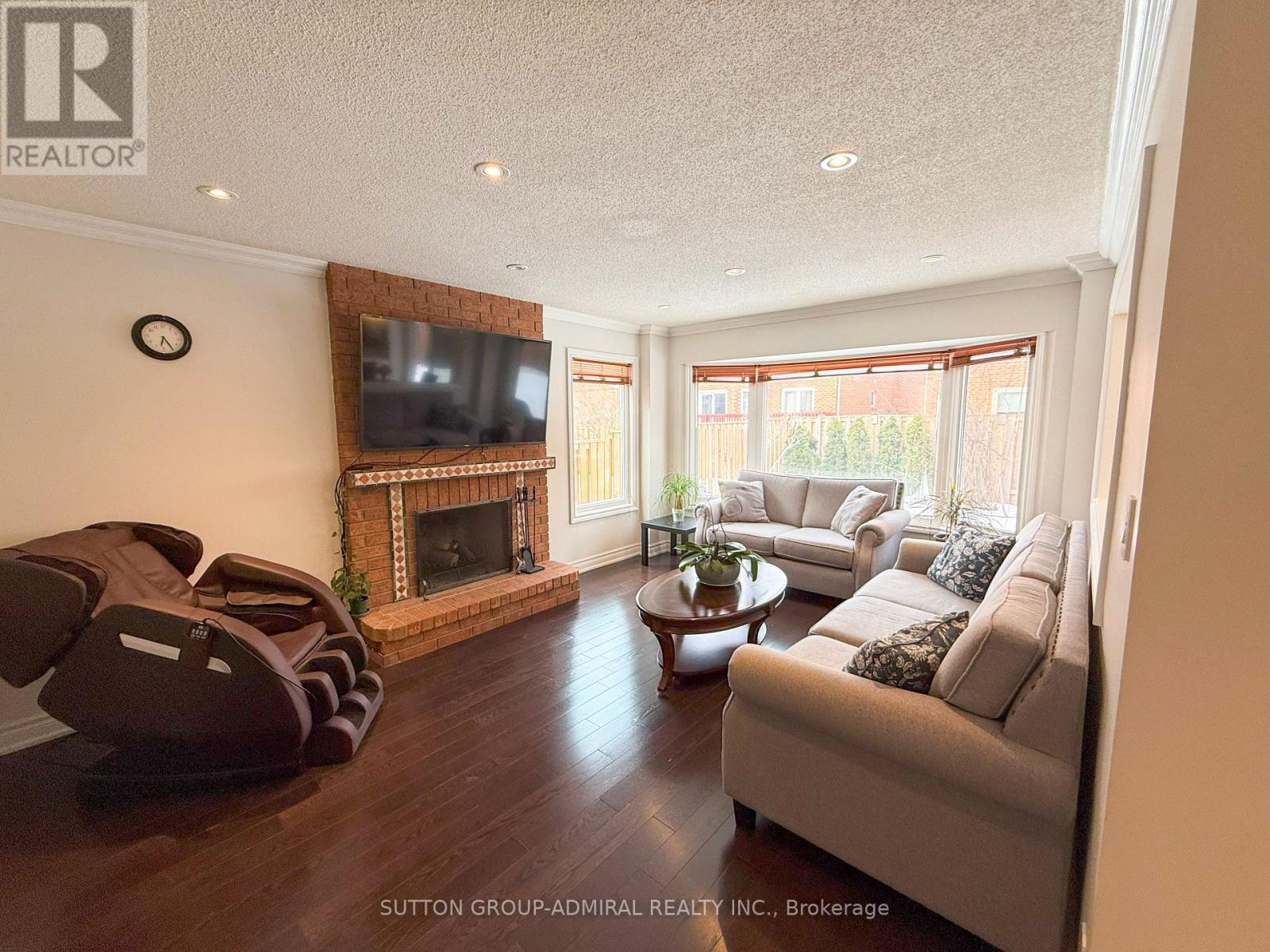 18 Tangreen Circle, Vaughan, Ontario  L4J 5E2 - Photo 8 - N12051606