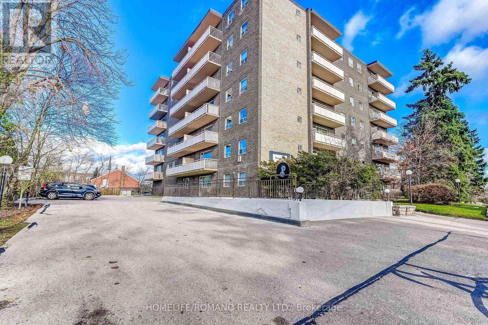 Property at 202 - 67 RICHMOND STREET image 1