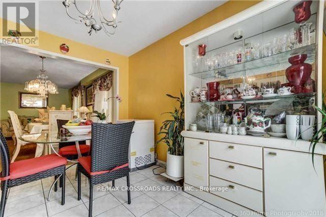 29 Billingsley Crescent, Markham, Ontario  L3S 4P2 - Photo 8 - N12051701