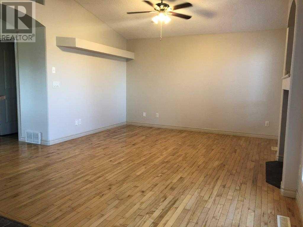 Property at 81 Pinnacle Lake Drive image 4