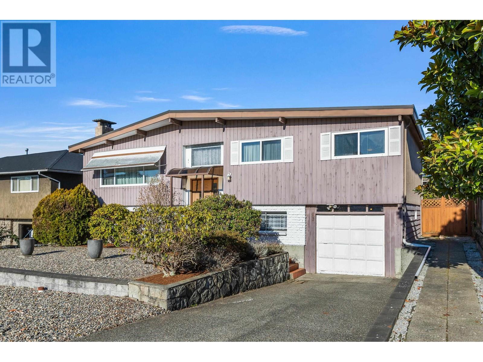 805 Everett Crescent, Burnaby, British Columbia  V5A 2N3 - Photo 32 - R2983647