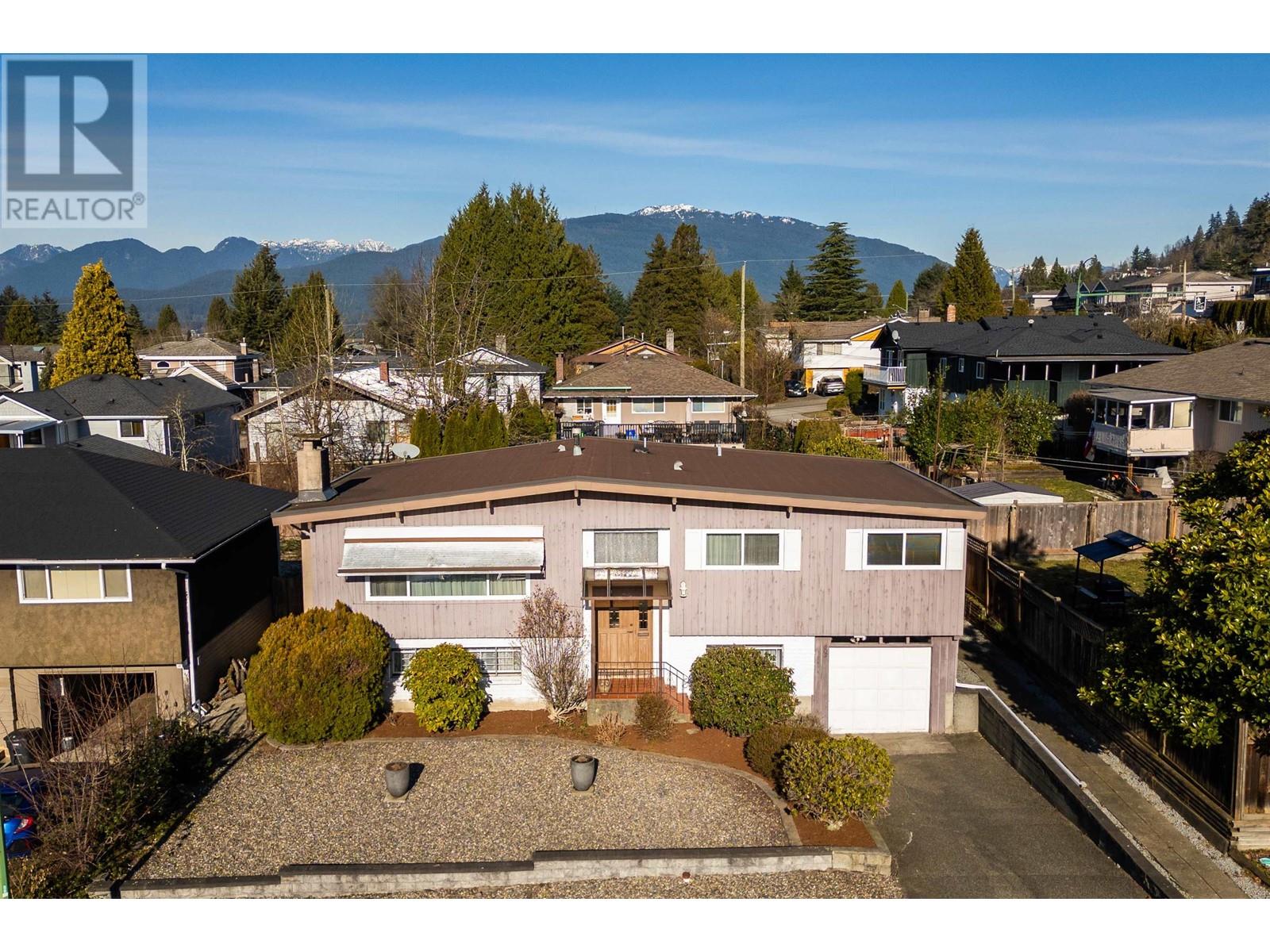 805 Everett Crescent, Burnaby, British Columbia  V5A 2N3 - Photo 31 - R2983647