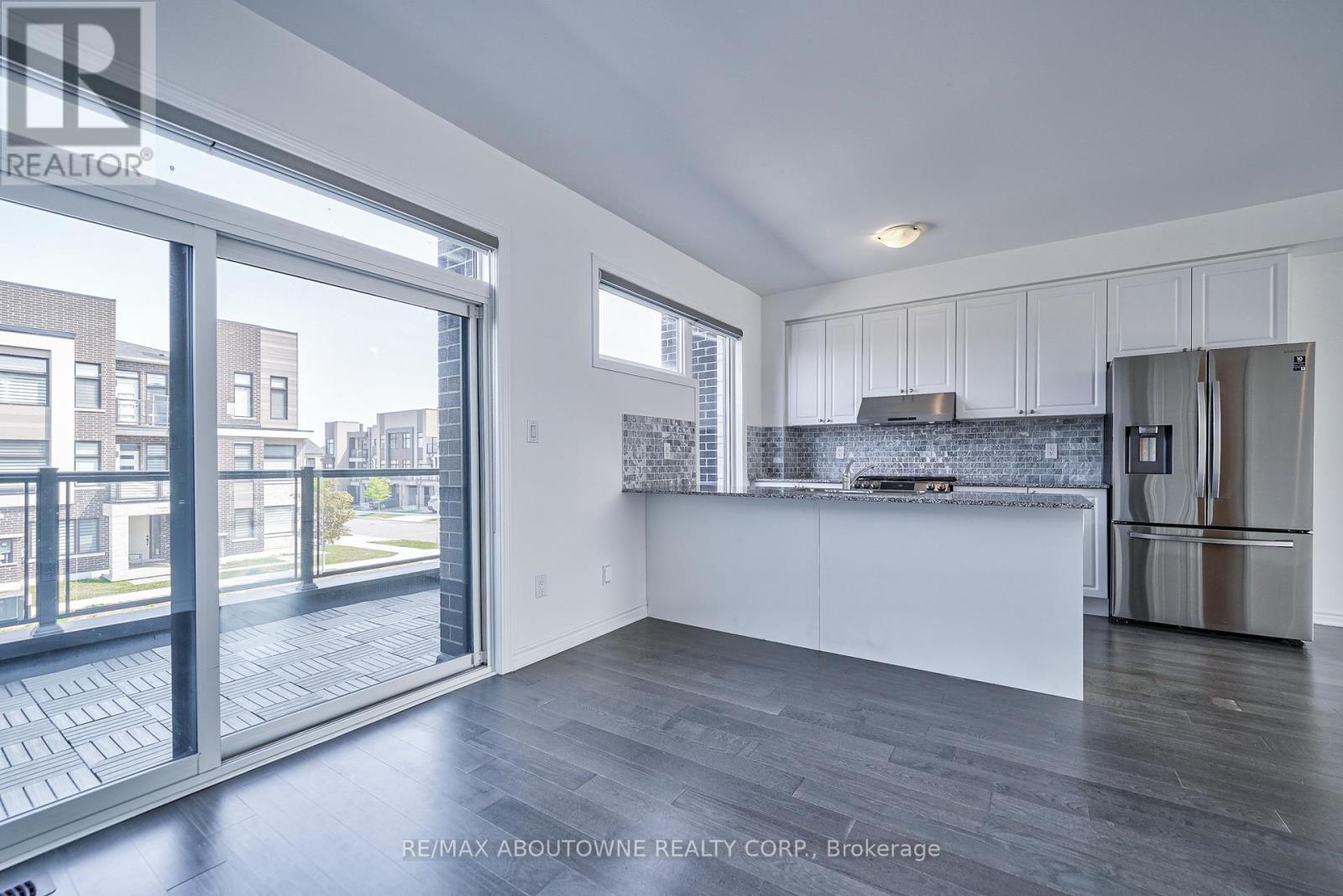 2501 Littlefield Crescent, Oakville (1007 - Ga Glen Abbey), Ontario  L6M 5L9 - Photo 23 - W12051712