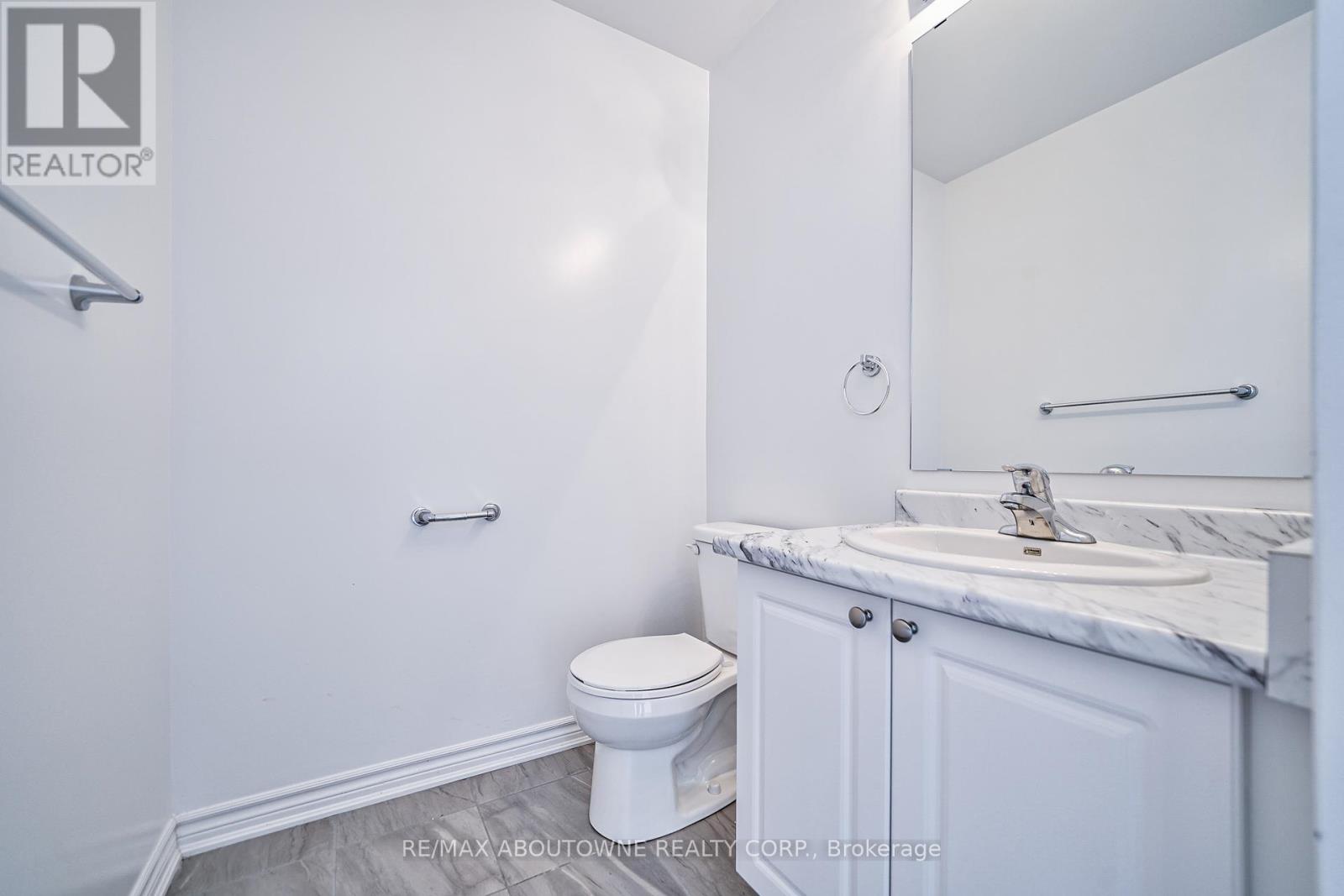 2501 Littlefield Crescent, Oakville (1007 - Ga Glen Abbey), Ontario  L6M 5L9 - Photo 26 - W12051712