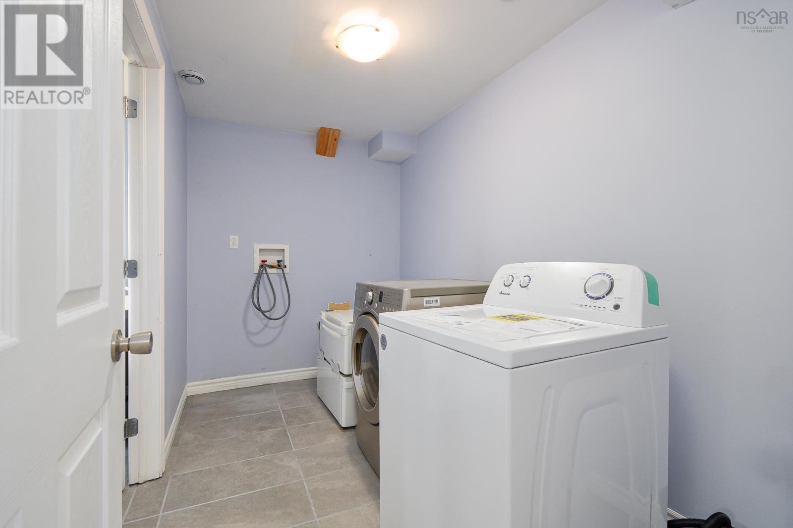 66 Walter's Lane, Sydney, Nova Scotia  B1P 3E6 - Photo 19 - 202506313