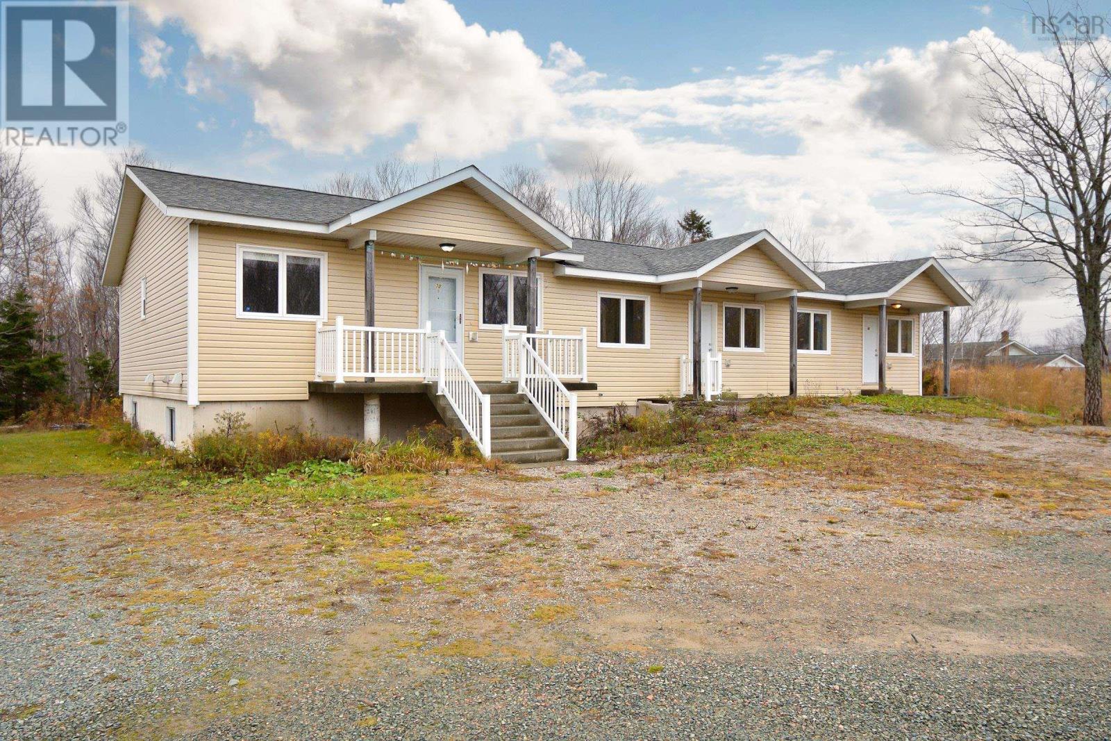 66 Walter's Lane, Sydney, Nova Scotia  B1P 3E6 - Photo 2 - 202506313