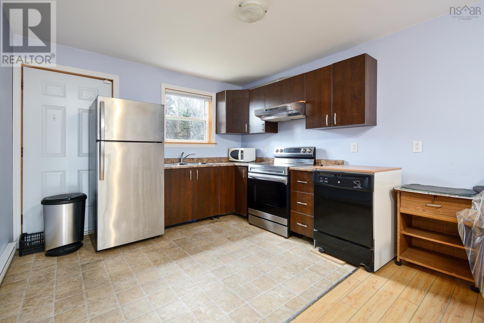 66 Walter's Lane, Sydney, Nova Scotia  B1P 3E6 - Photo 7 - 202506313