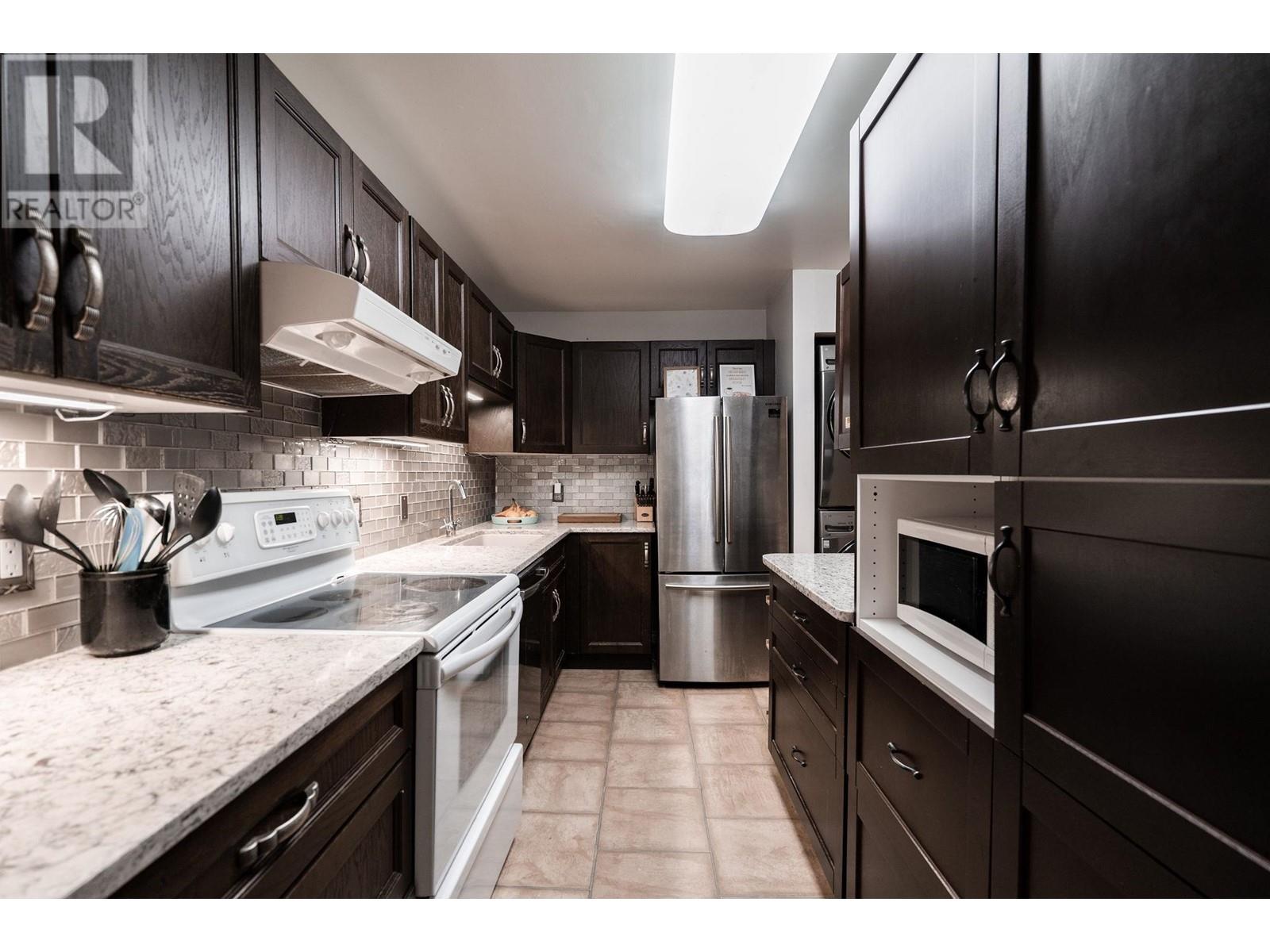206 2620 Fromme Road, North Vancouver, British Columbia  V7J 2R3 - Photo 10 - R2983636
