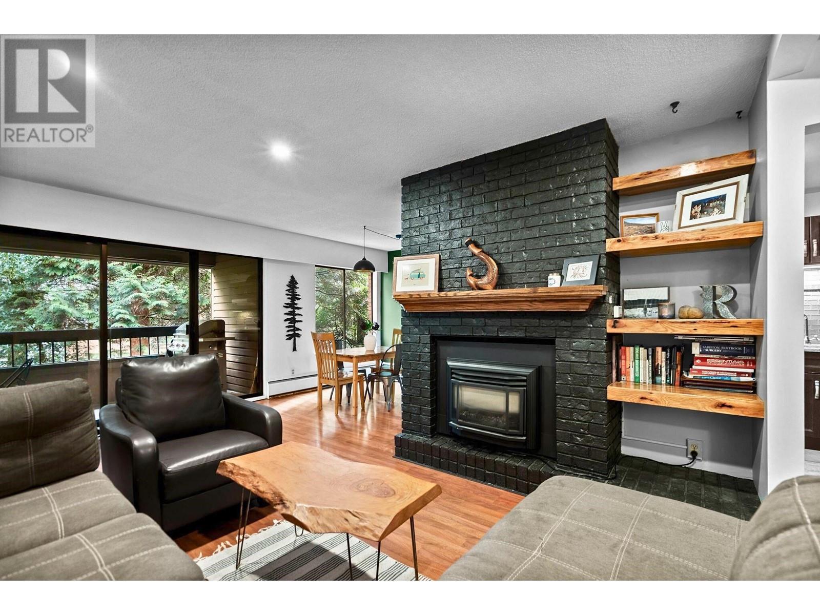 206 2620 FROMME ROAD, north vancouver, British Columbia
