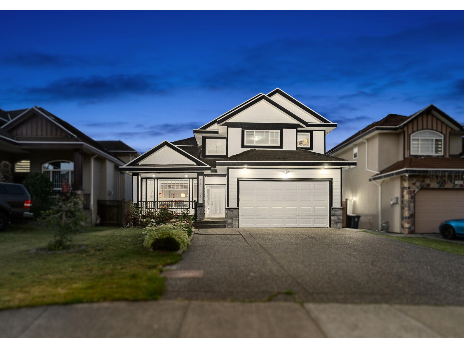 Property at 14961 69 AVENUE image 2