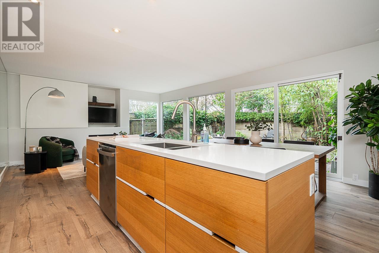 1870 Bayswater Street, Vancouver, British Columbia  V6K 4A4 - Photo 9 - R2983652