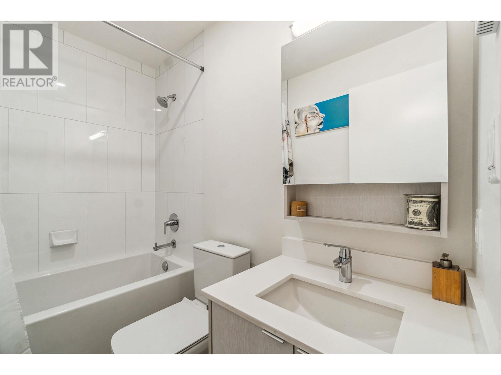 303 717 Breslay Street, Coquitlam, British Columbia  V3J 4A5 - Photo 18 - R2983678