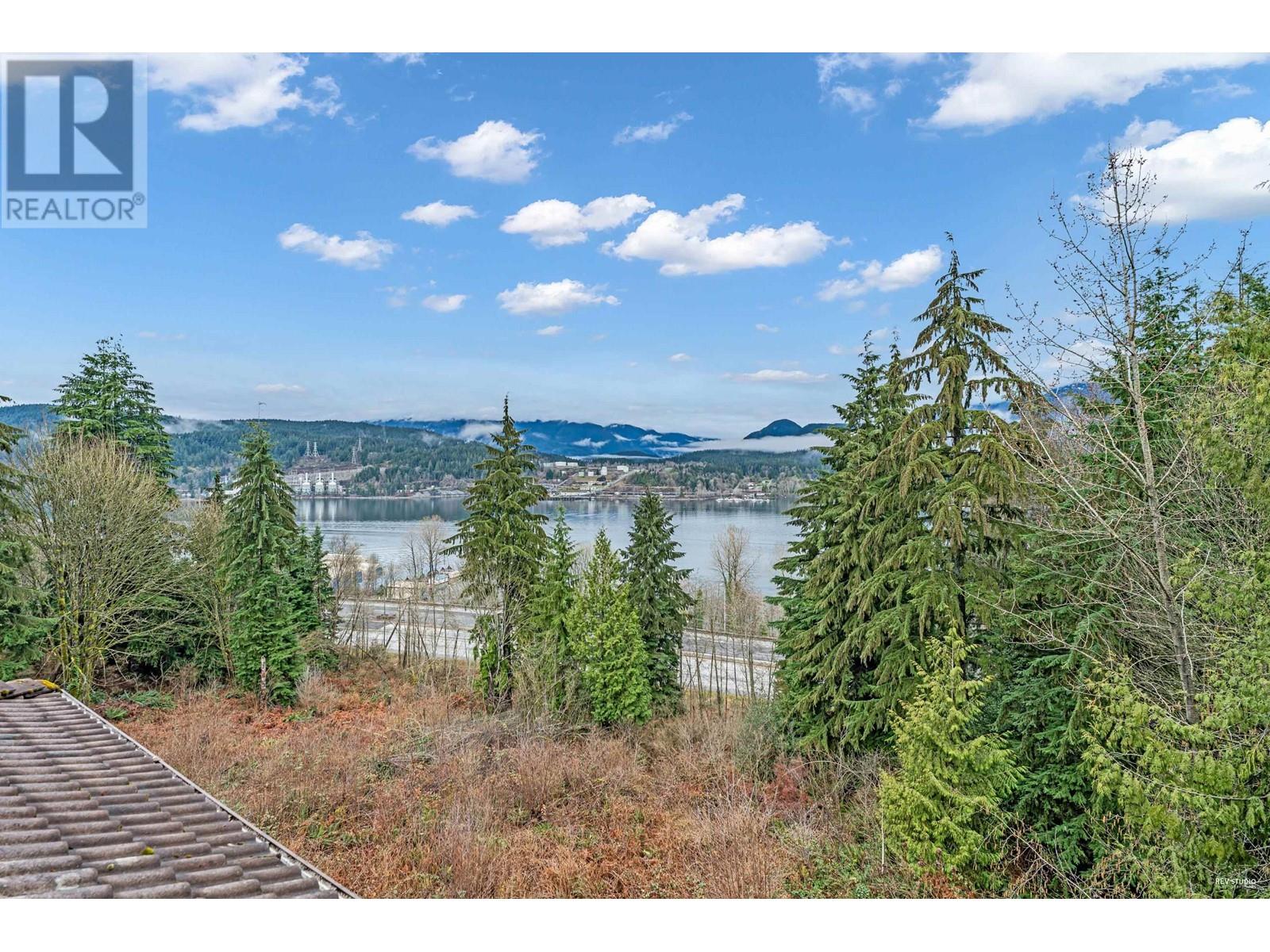 74 SHORELINE CIRCLE, port moody, British Columbia