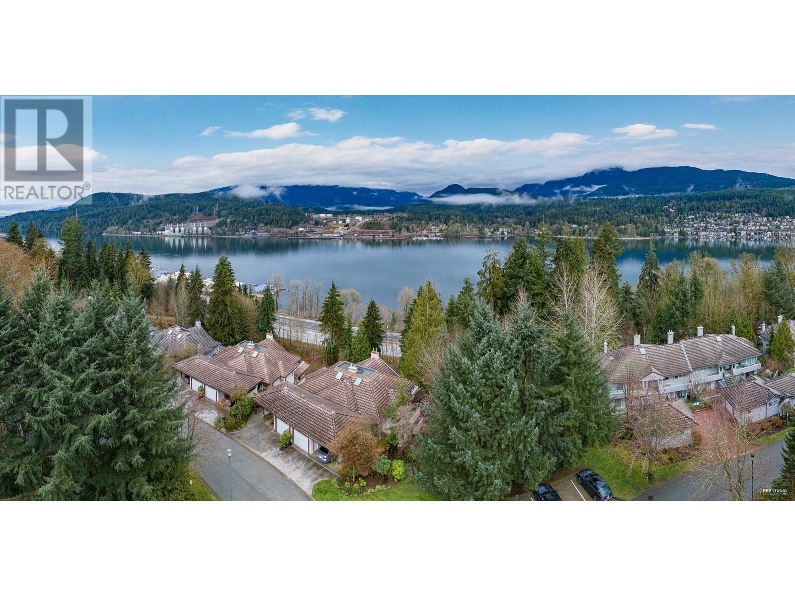 74 Shoreline Circle, Port Moody, British Columbia  V3H 5B3 - Photo 2 - R2983705