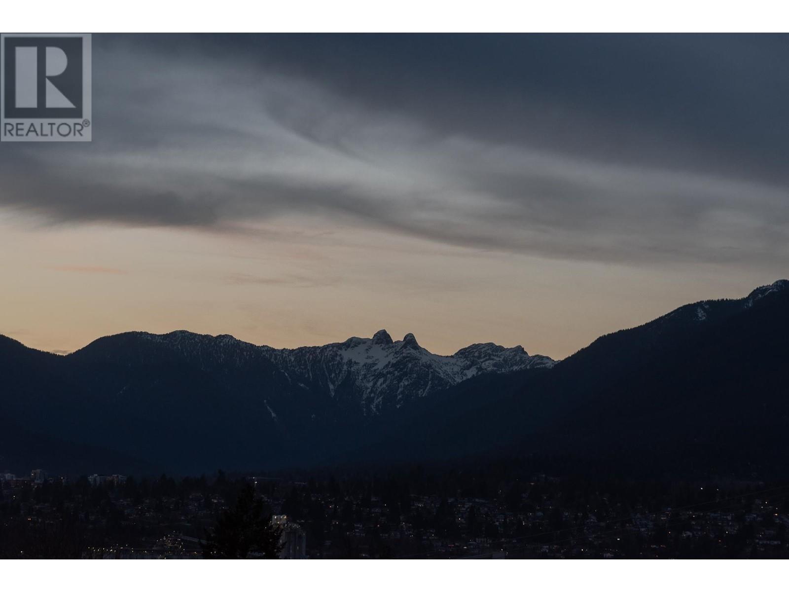 3674 Oxford Street, Vancouver, British Columbia  V5K 1P3 - Photo 22 - R2983708