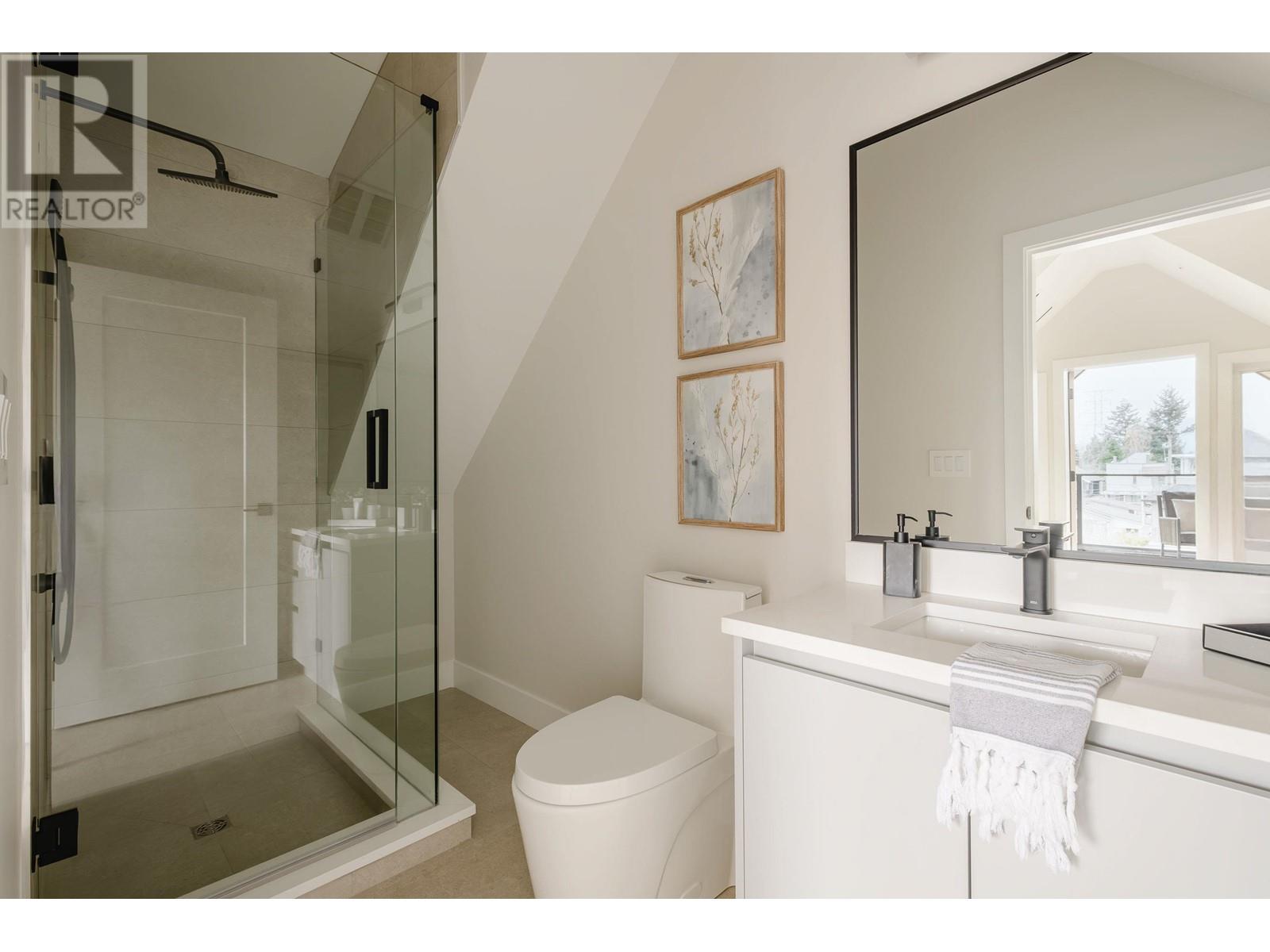 3674 Oxford Street, Vancouver, British Columbia  V5K 1P3 - Photo 23 - R2983708