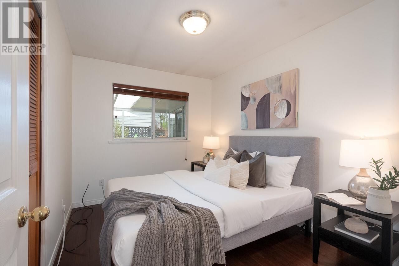6873 4th Street, Burnaby, British Columbia  V5E 4J3 - Photo 23 - R2983717