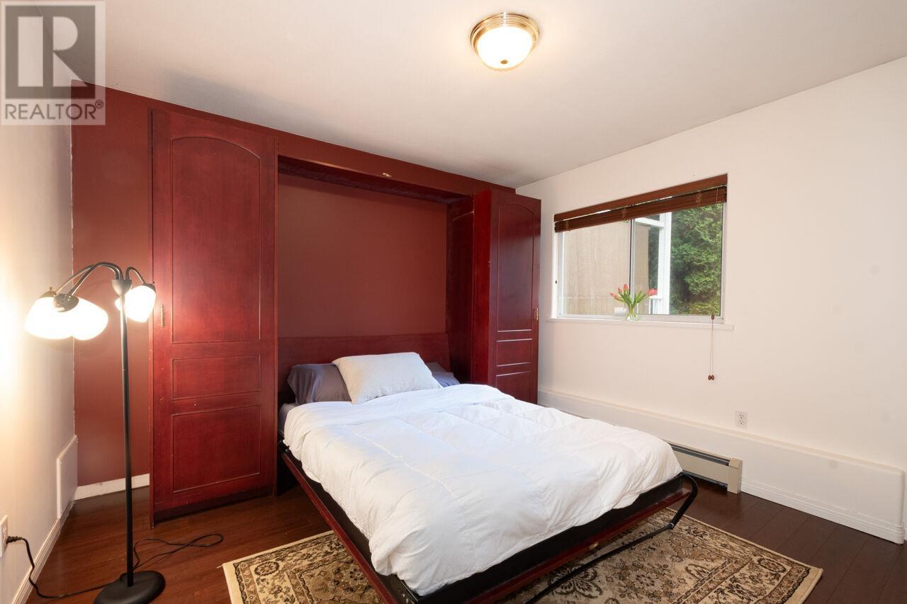 6873 4th Street, Burnaby, British Columbia  V5E 4J3 - Photo 25 - R2983717