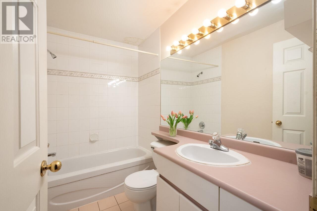 6873 4th Street, Burnaby, British Columbia  V5E 4J3 - Photo 30 - R2983717