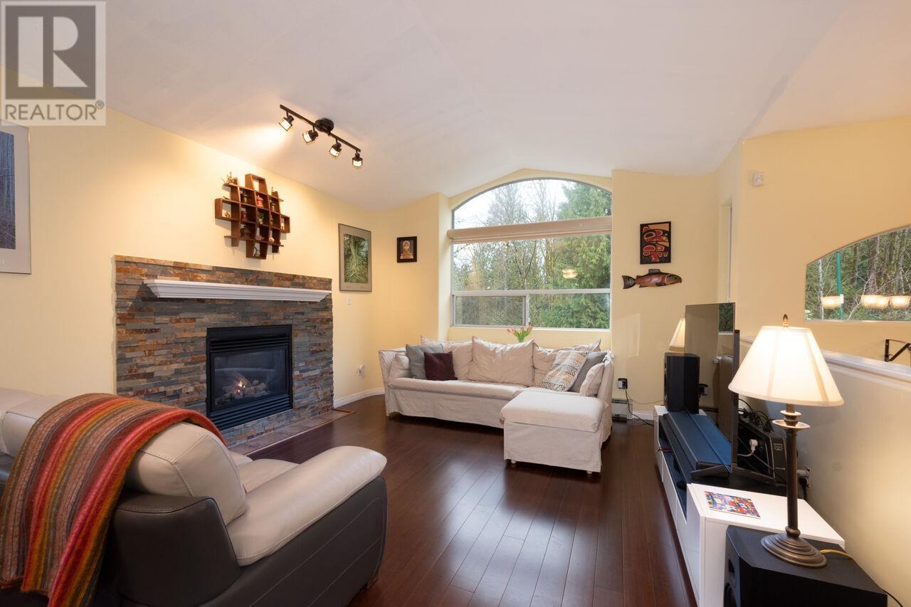 6873 4th Street, Burnaby, British Columbia  V5E 4J3 - Photo 8 - R2983717