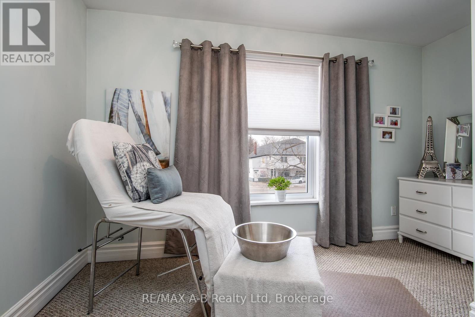 22 Mill Street E, Perth East, Ontario  N0K 1M0 - Photo 36 - X12051754