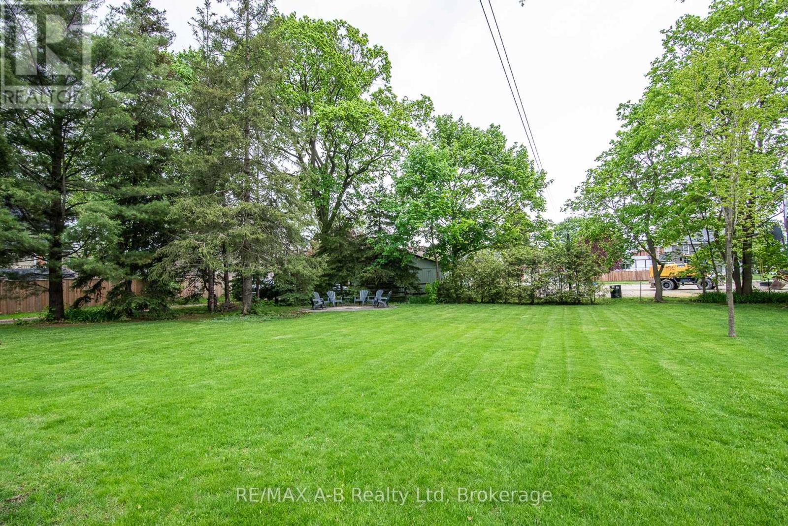 22 Mill Street E, Perth East, Ontario  N0K 1M0 - Photo 43 - X12051754