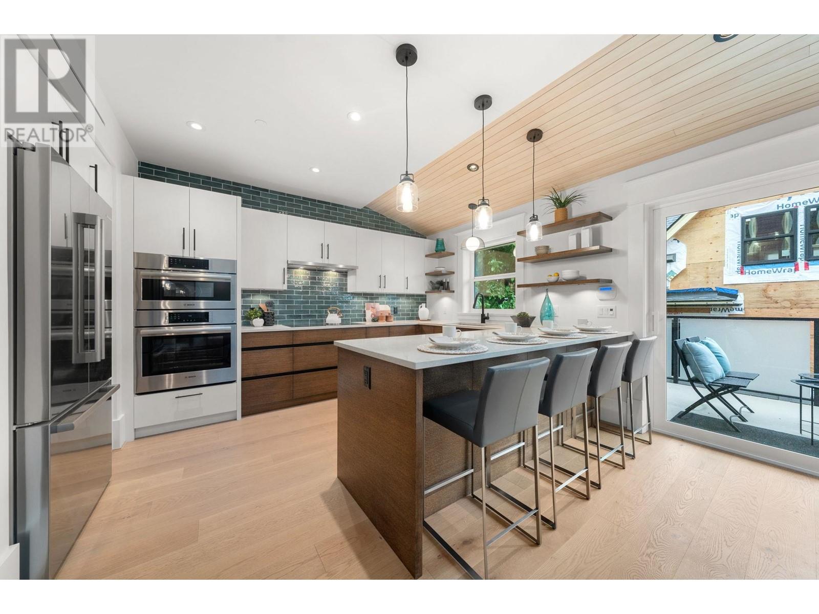 2592 Eton Street, Vancouver, British Columbia  V5K 1J7 - Photo 9 - R2983668