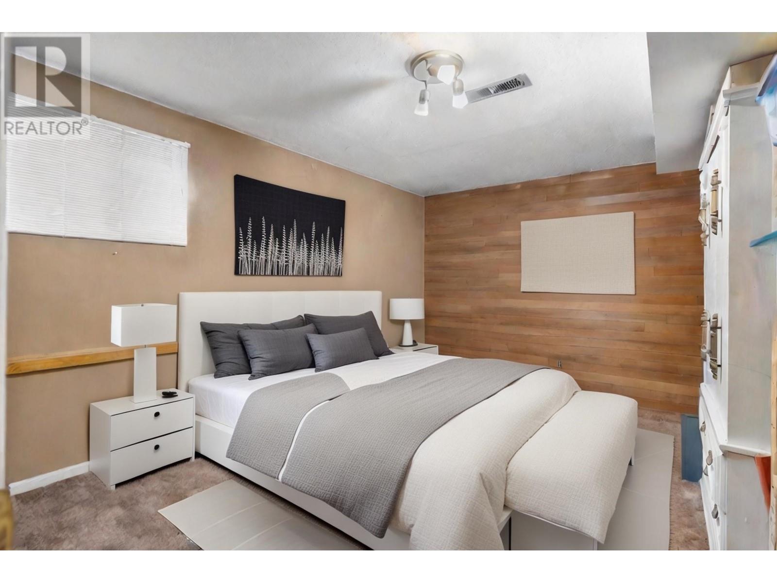 6430 Portland Street, Burnaby, British Columbia  V5E 1A2 - Photo 22 - R2983691