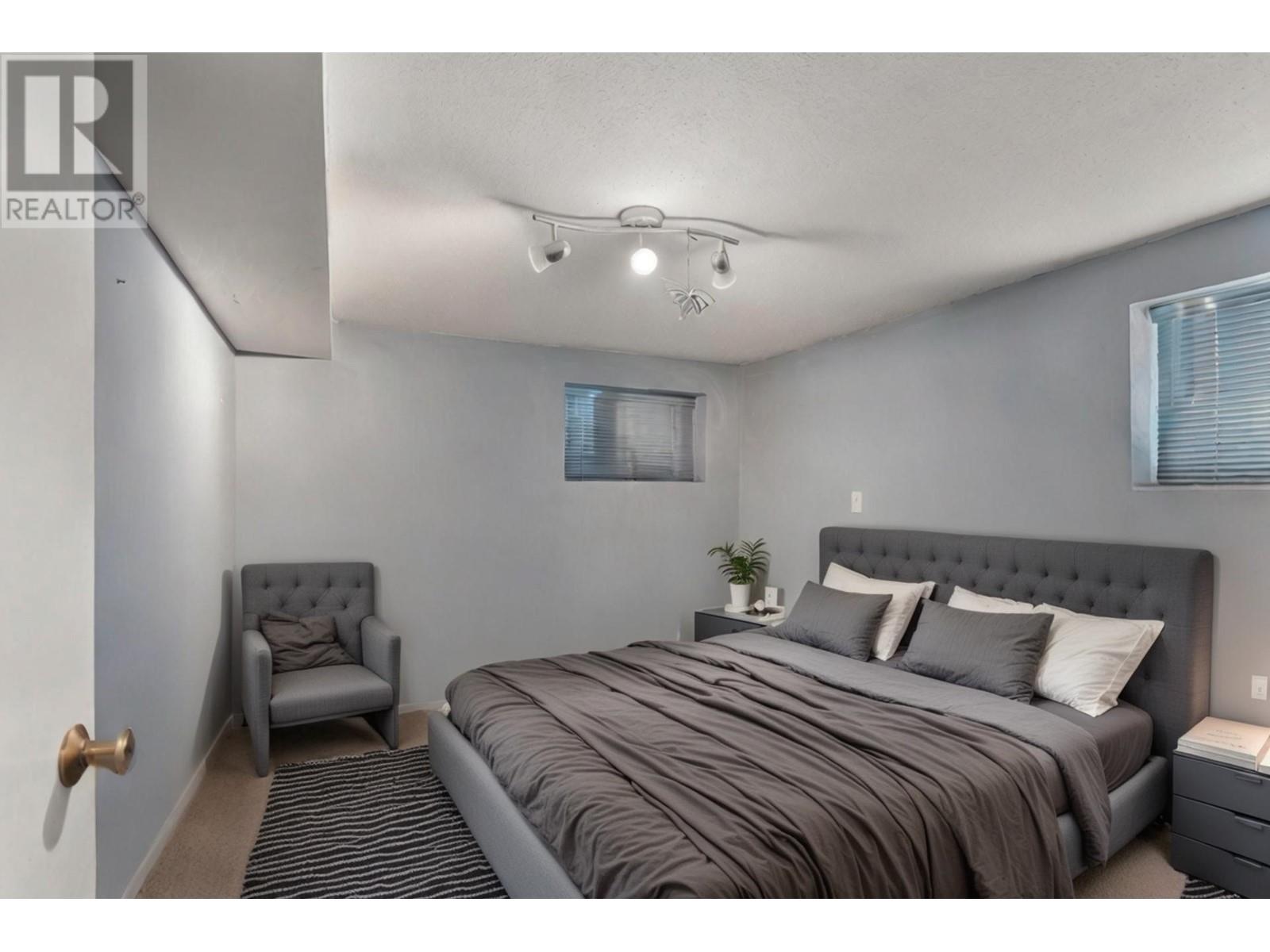 6430 Portland Street, Burnaby, British Columbia  V5E 1A2 - Photo 24 - R2983691