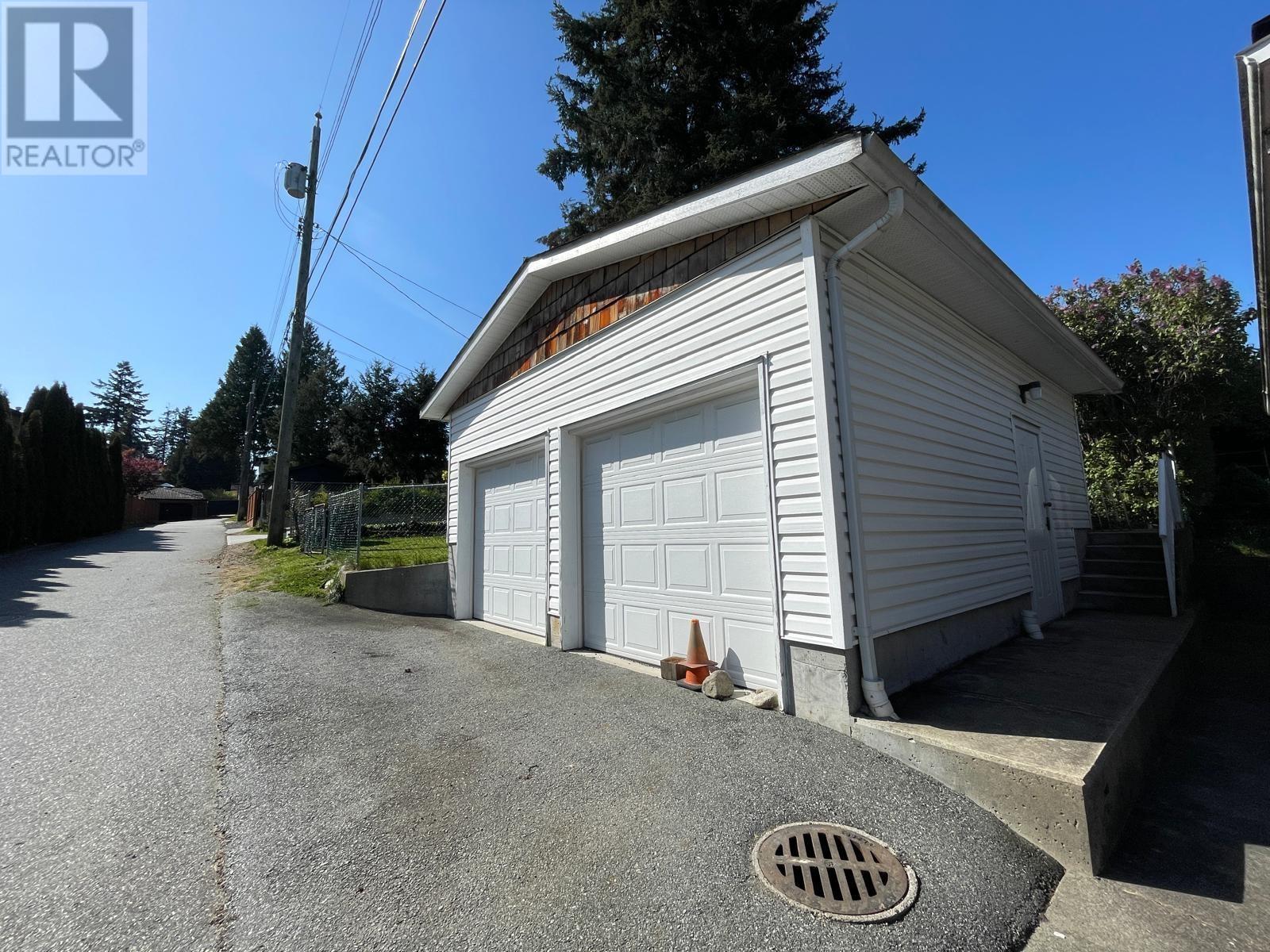 6430 Portland Street, Burnaby, British Columbia  V5E 1A2 - Photo 35 - R2983691