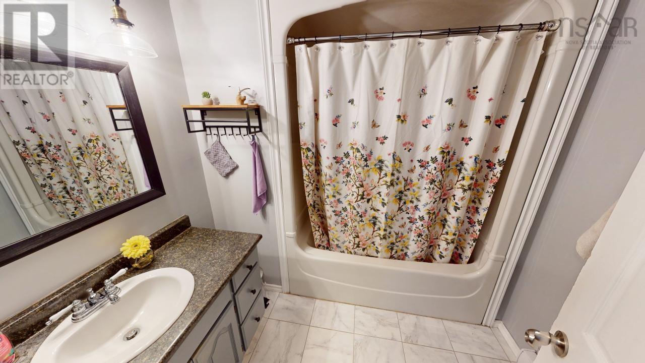 313 Almont Avenue, New Glasgow, Nova Scotia  B2H 3H2 - Photo 6 - 202506314