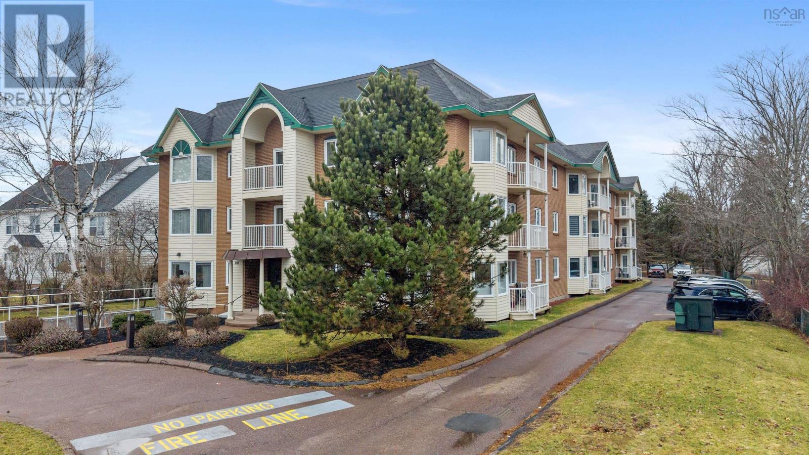 103 403 Prince Street, Truro, Nova Scotia  B2N 1E6 - Photo 3 - 202506317