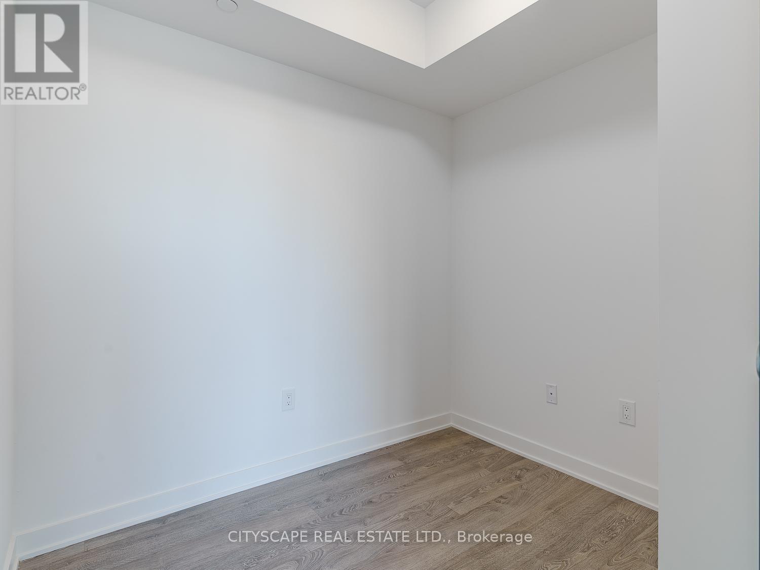405 - 120 Eagle Rock Way, Vaughan, Ontario  L6A 5C2 - Photo 23 - N12051491