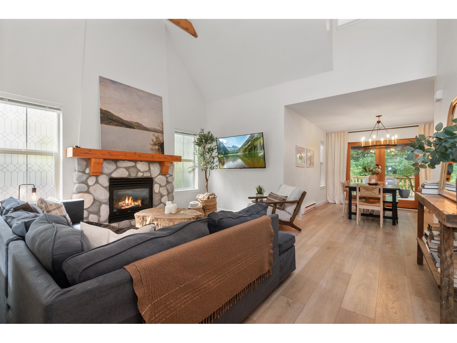 1783 Tree House Trail, Cultus Lake South, Lindell Beach, British Columbia  V2R 0E1 - Photo 5 - R2983528