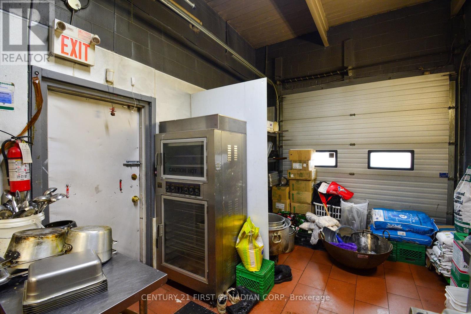 1682 Dundas Street, London, Ontario  N5W 3C7 - Photo 30 - X12033875