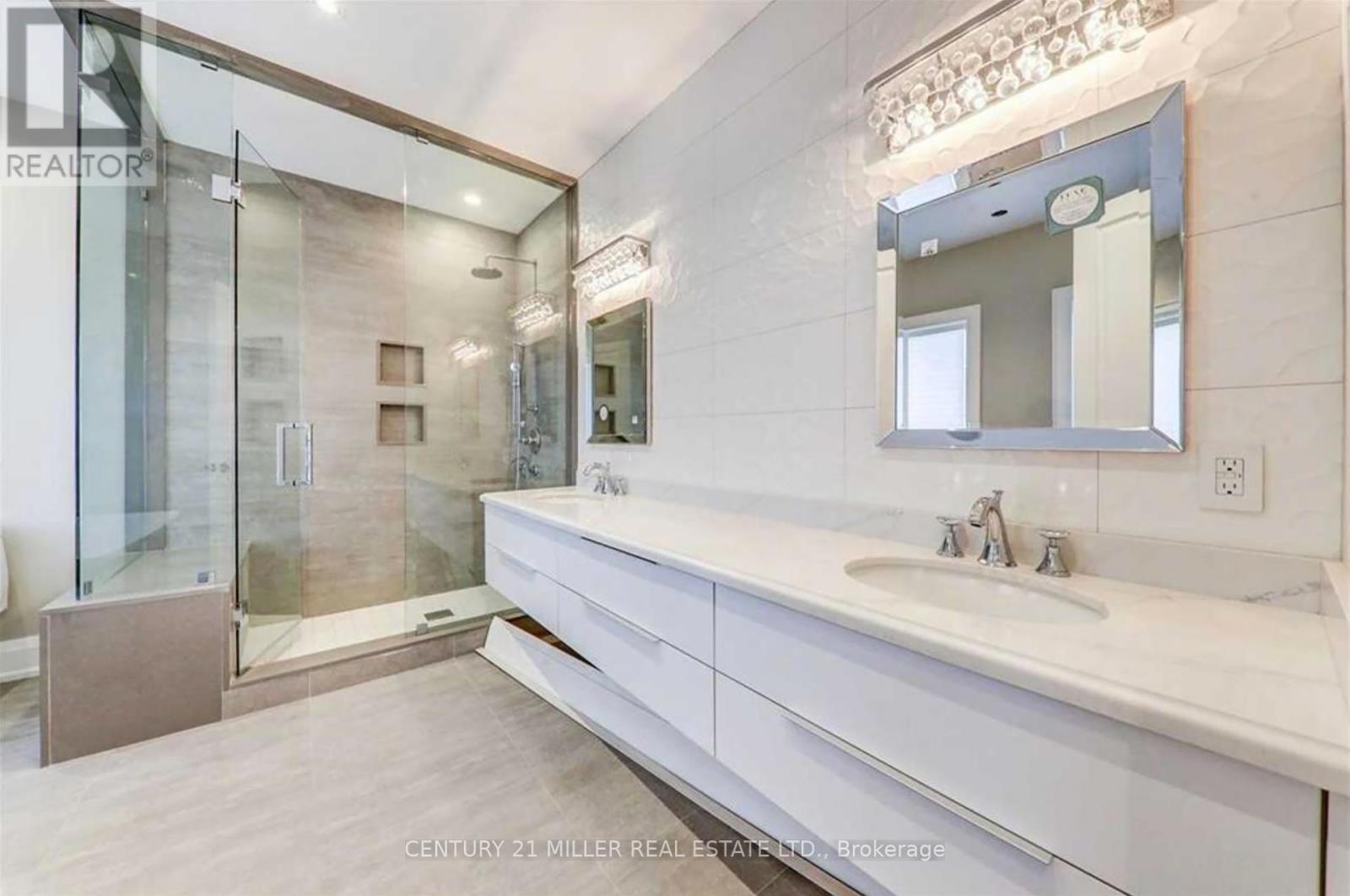 477 Candler Road, Oakville, Ontario  L6J 2V5 - Photo 25 - W12051737