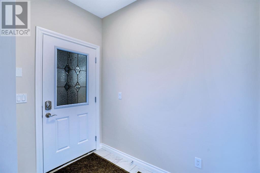Property at 2035 41 Street SE image 2
