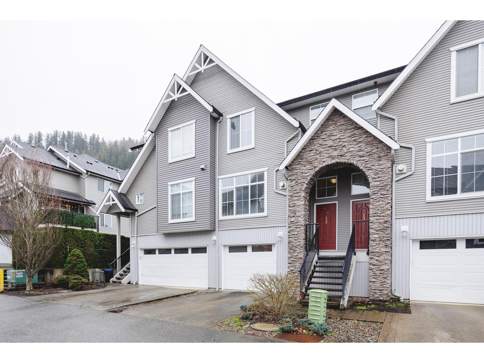 Property at 12 5965 JINKERSON ROAD image 2