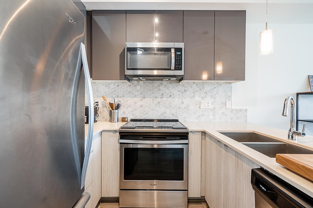 202 6438 195a Street, Surrey, British Columbia  V4N 6R5 - Photo 11 - R2983462
